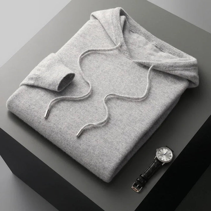 Pullover felpa uomo con cappuccio, stile casual per comfort elevato e look versatile in ogni situazione.