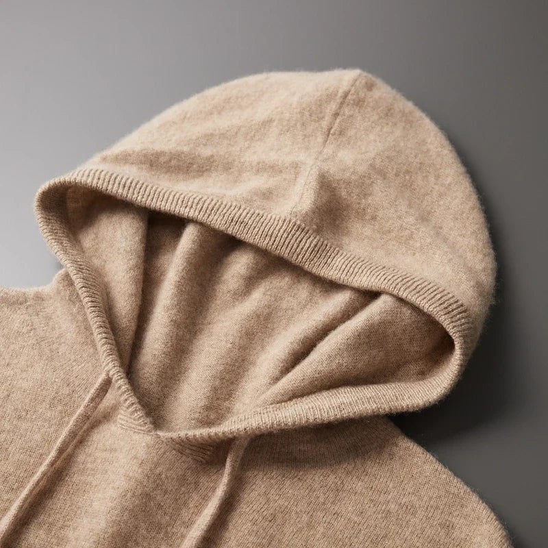 Pullover felpa uomo con cappuccio, ultra-morbida, ideale per massimo comfort e stile versatile.