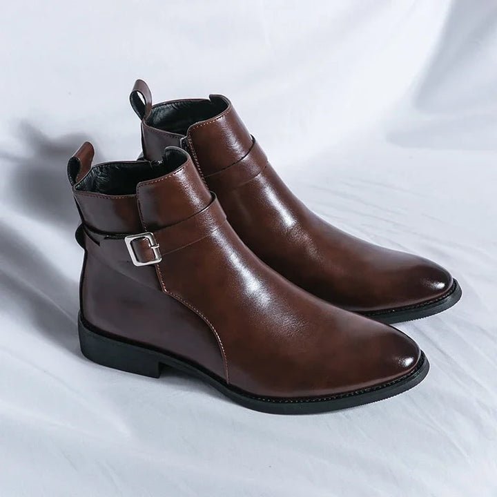 Stivali casual da uomo con cerniera laterale e fibbia, perfetti per la moda autunno-inverno.