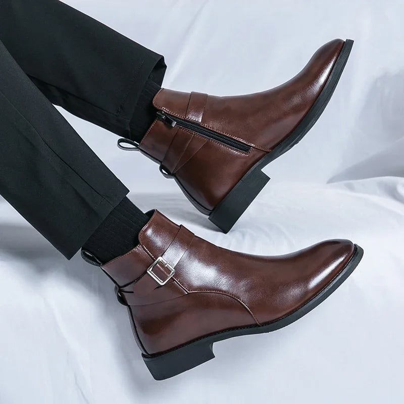Stivaletti casual eleganti uomo, con fibbia laterale e cerniera, per massimo comfort.