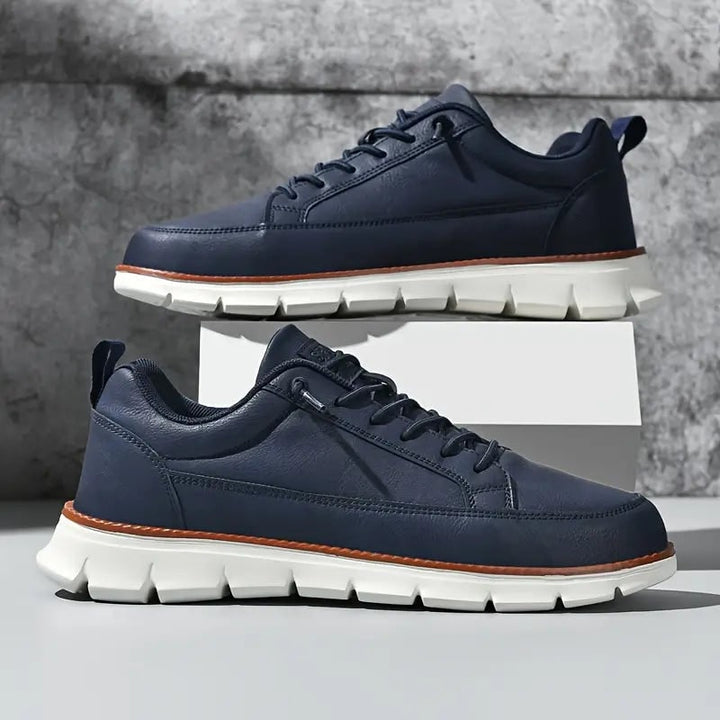 Calzature casual uomo, sneakers allacciate per comfort quotidiano, ideali per moda e tempo libero.