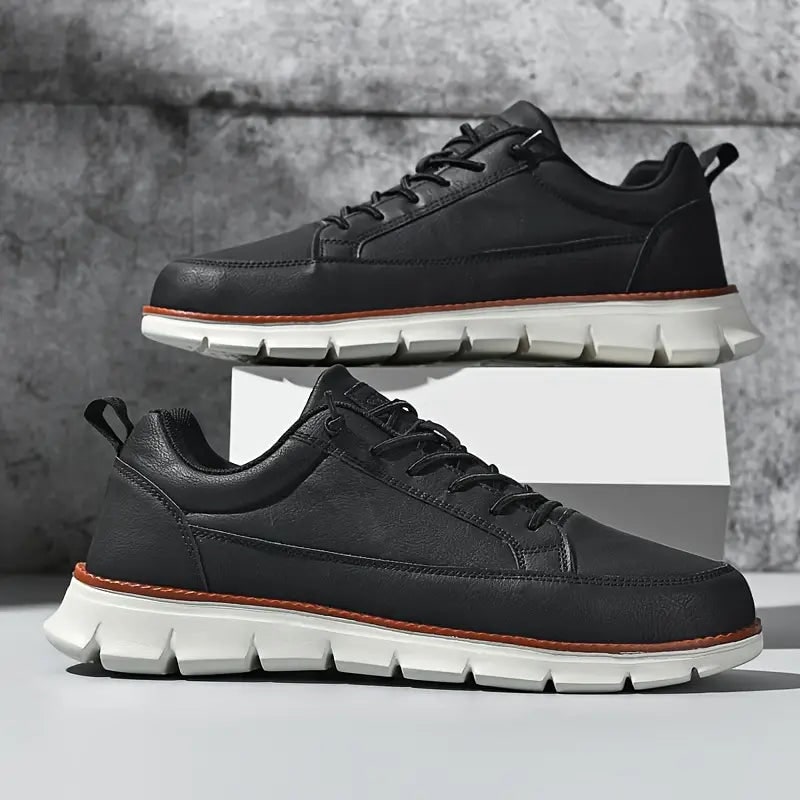 Sneakers uomo per la moda contemporanea, scarpe casual allacciate che offrono comfort e versatilità quotidiana.