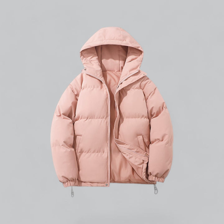 Comfort termico uomo: giacca puffer trapuntata con cappuccio e coulisse, essenziale per l'inverno.