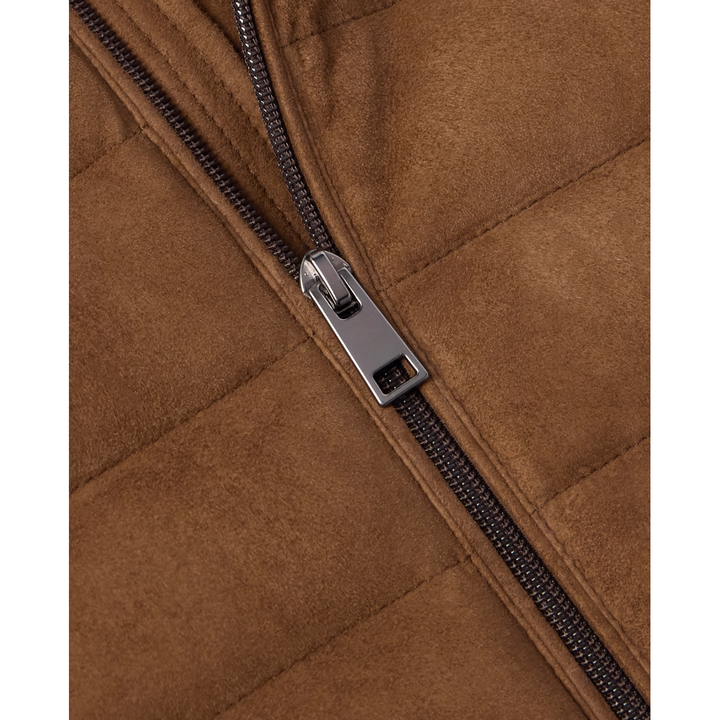 Gilet da uomo caldo con collo alto, un capo essenziale per l'eleganza urbana e il comfort avvolgente.