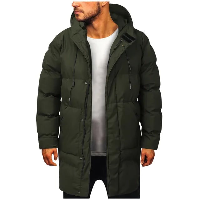 Dettaglio cappotto uomo invernale trapuntato puffer con cappuccio, perfetto contro il freddo.