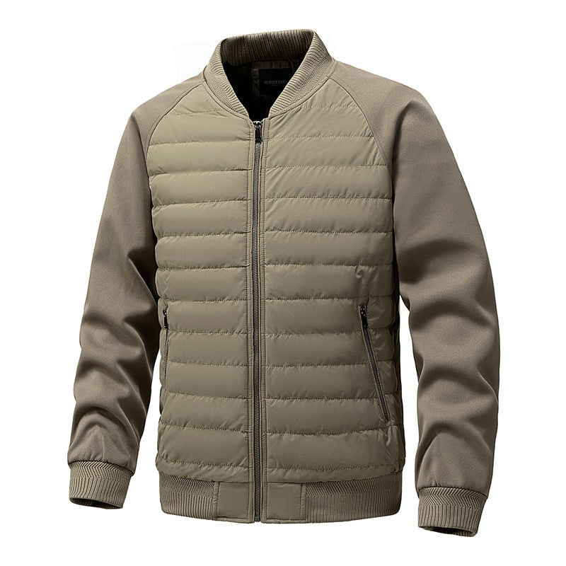 Bomber uomo autunnale trapuntato, con colletto e polsini a costine. Perfetto per un look casual-elegante.