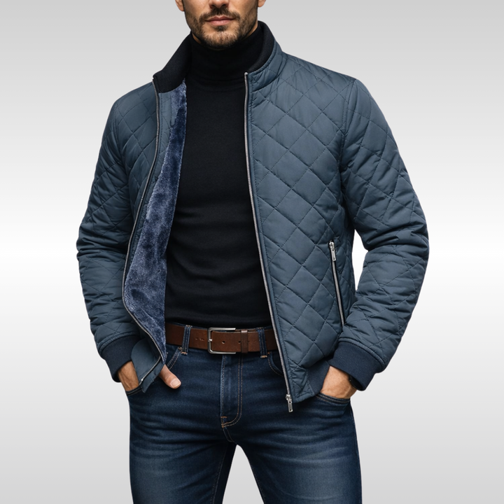 Bomber uomo elegante e casual, trapuntato con collo alto, ideale per moda streetwear e viaggi.