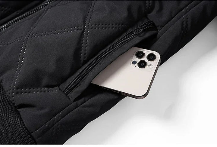 Giacca trapuntata uomo con motivo a rombi, calda e confortevole per l'inverno, stile impeccabile.