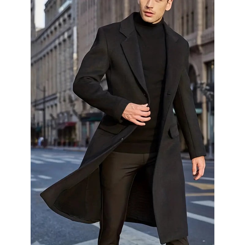 Outwear uomo lungo slim-fit, un cappotto elegante e versatile con rever, perfetto per ogni occasione.
