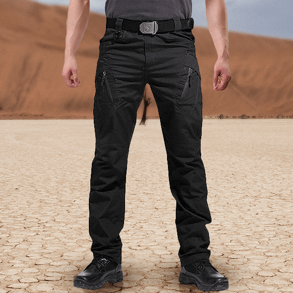Pantaloni cargo utility uomo con tasche multiple, resistenti all'usura e comodi per lavoro e avventura.