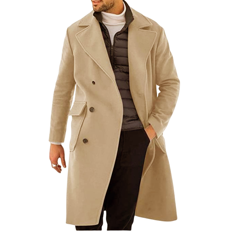 Cappotto uomo elegante doppiopetto invernale. Trench lungo con revers dentellati, perfetto per un look distinto e alla moda.