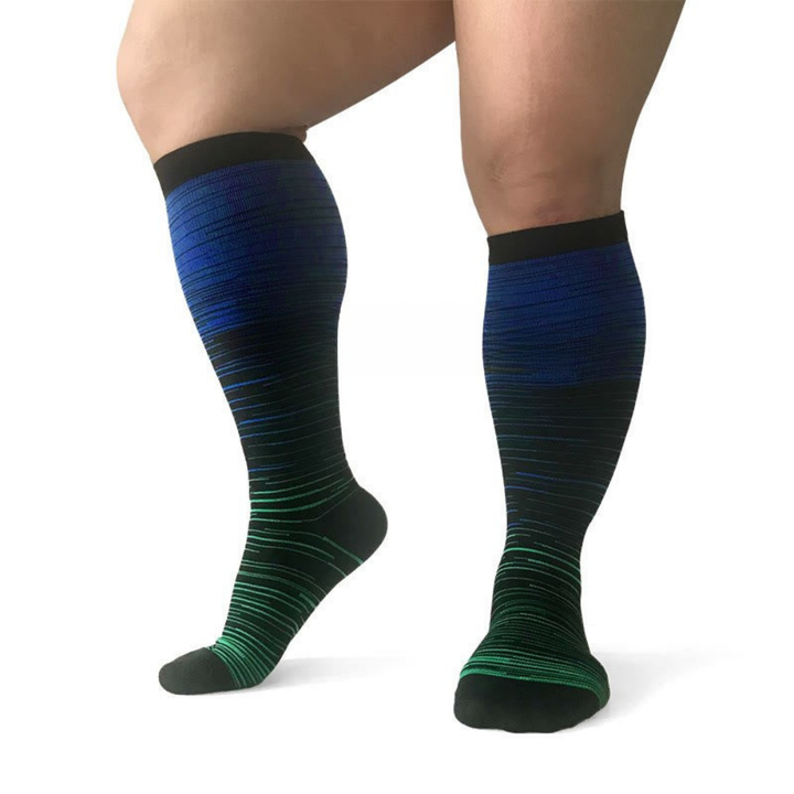 Calze a compressione graduata uomo, comfort e supporto ginocchio per circolazione. Ideali per gambe stanche e gonfiore.