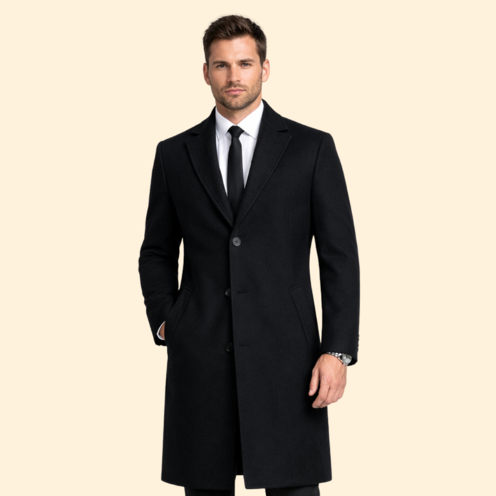 Soprabito uomo slim fit, stile classico. Ideale per abbigliamento maschile formale e invernale.