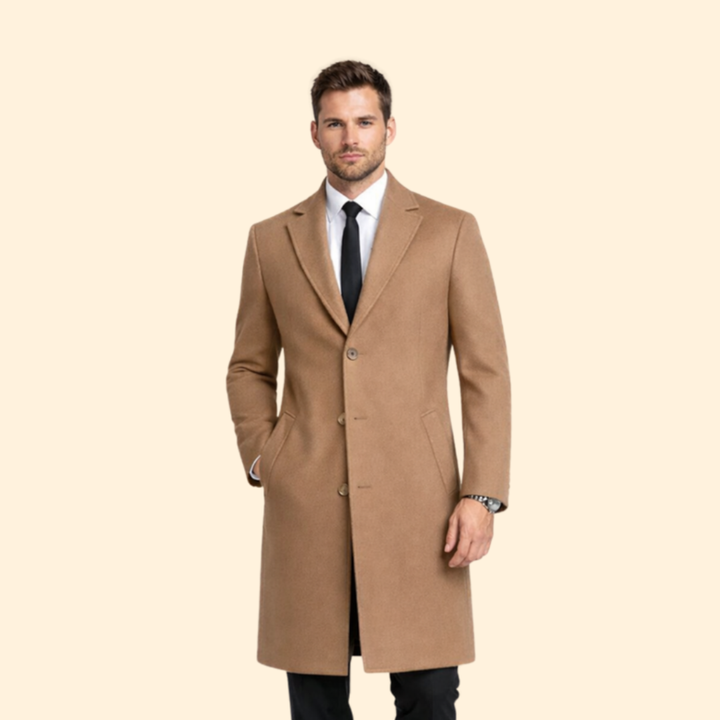Elegante cappotto uomo lungo monopetto, rever intagliato. Ideale per uno stile formale e invernale.