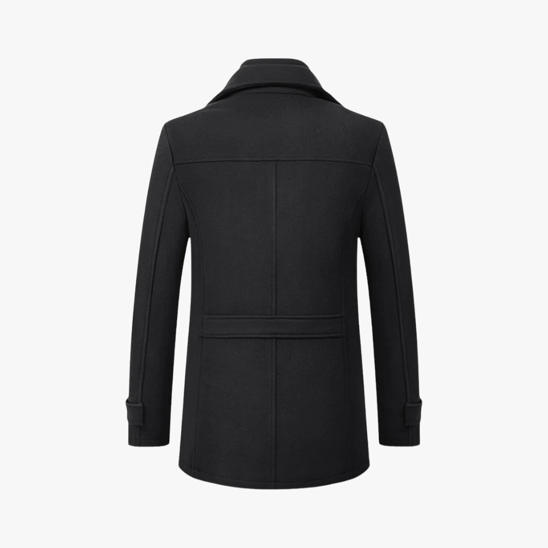 Trench uomo nero, vestibilità aderente, con zip e colletto rialzato. Ottimo per moda uomo.