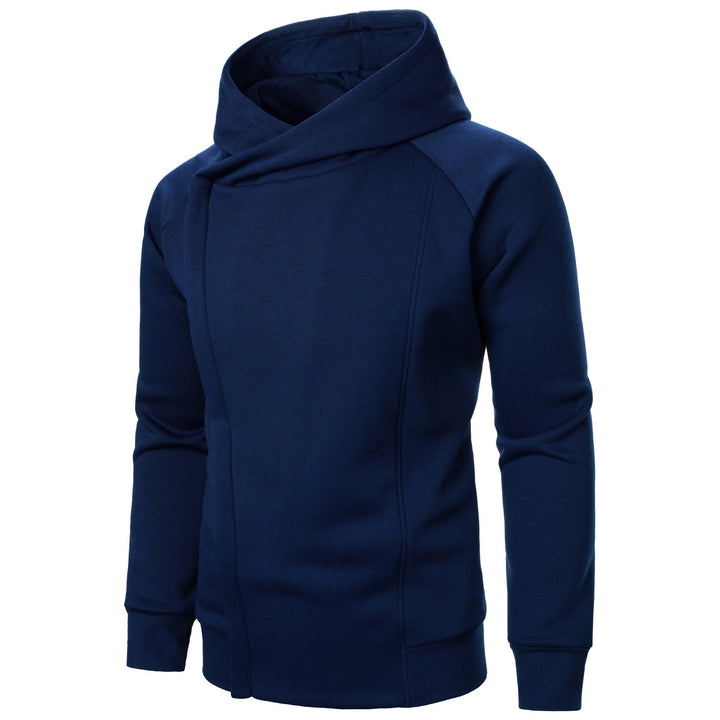 Felpa nera uomo asimmetrica con cappuccio e zip. Maniche raglan per comfort e stile moderno streetwear.