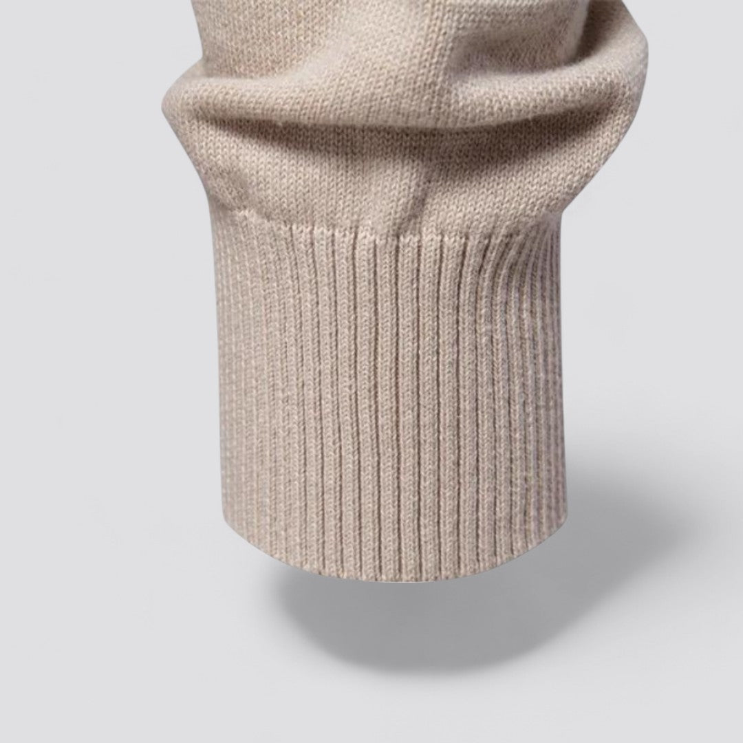 Moda uomo autunno: maglione classico, capo indispensabile per il guardaroba.