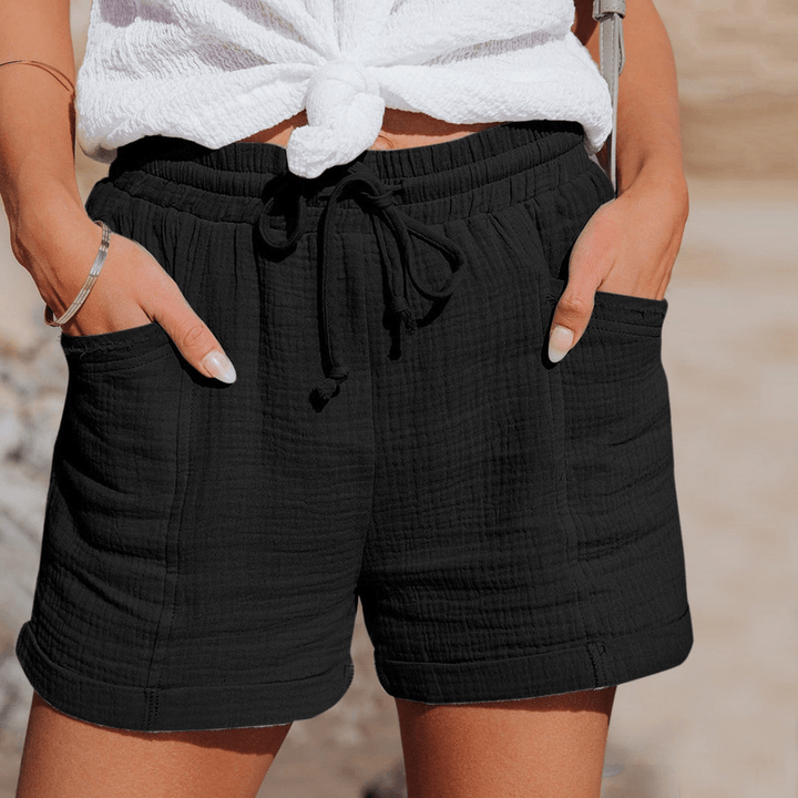 Shorts da donna versatili, perfetti per vacanze estive, look casual o un giorno in spiaggia.