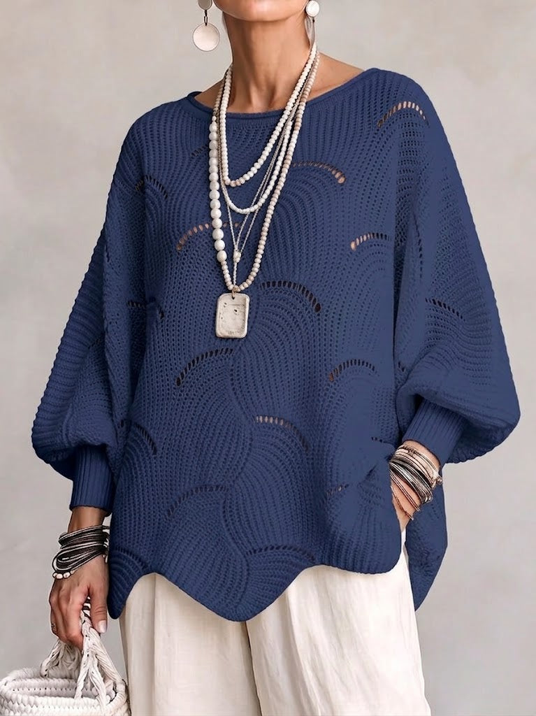 Maglione donna con motivo ondulato traforato, casual chic. Abbigliamento estivo o primaverile versatile.