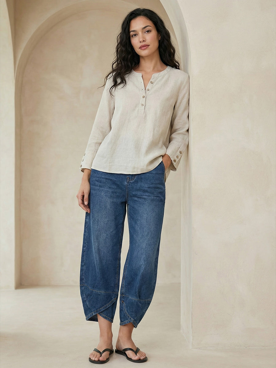 Comodi jeans donna casual blu, vestibilità rilassata in denim lavato. Perfetti per street style primavera estate.