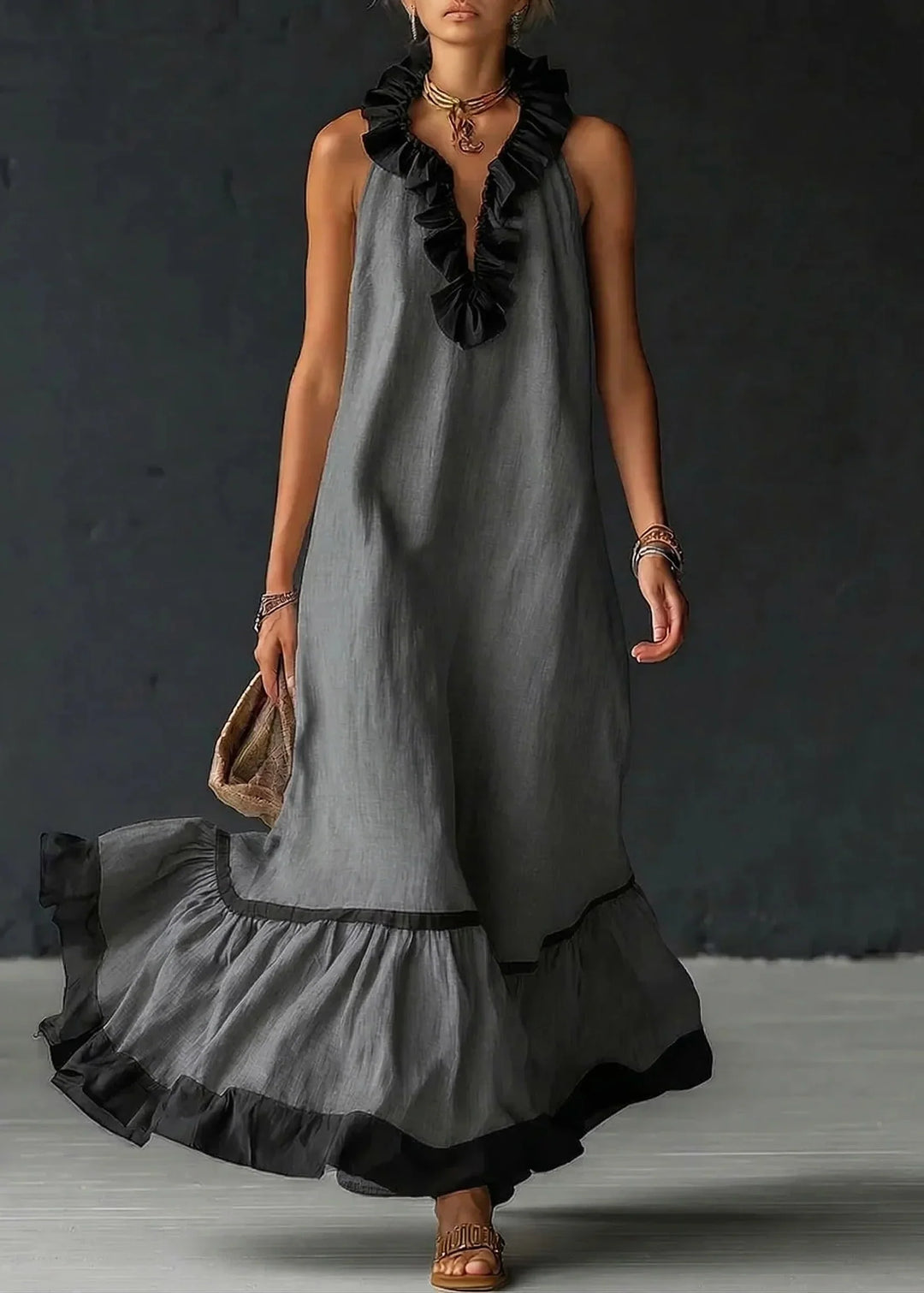 Abito lungo donna fluido con volant, vestito estivo elegante e traspirante in cotone lino.