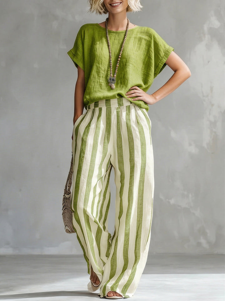 Abbigliamento donna casual chic a righe, set due pezzi in cotone lino per un look da viaggio o tempo libero.