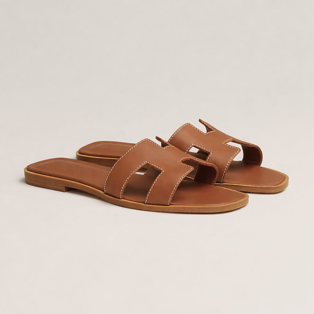 Sandali Capri artigianali da donna, in vera pelle, ideali per look estivi eleganti e massima comodità.