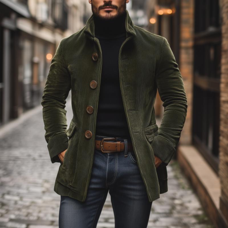 Cappotto uomo autunnale slim fit, collo alla coreana e bottoni. Ideale per moda elegante e casual maschile.