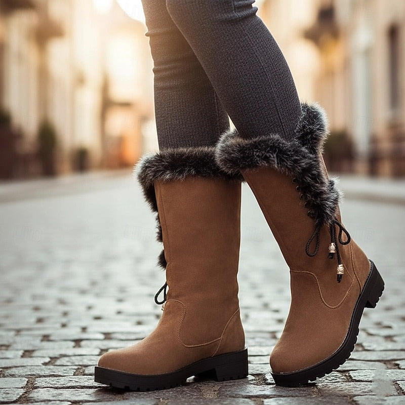Stivali invernali donna con morbida pelliccia sintetica, suola antiscivolo. Perfetti per il freddo.