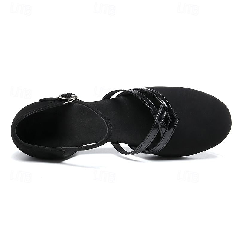 Scarpe da ballo nere donna, ottime per performance. Regolabili, comode e leggere per ogni passo.