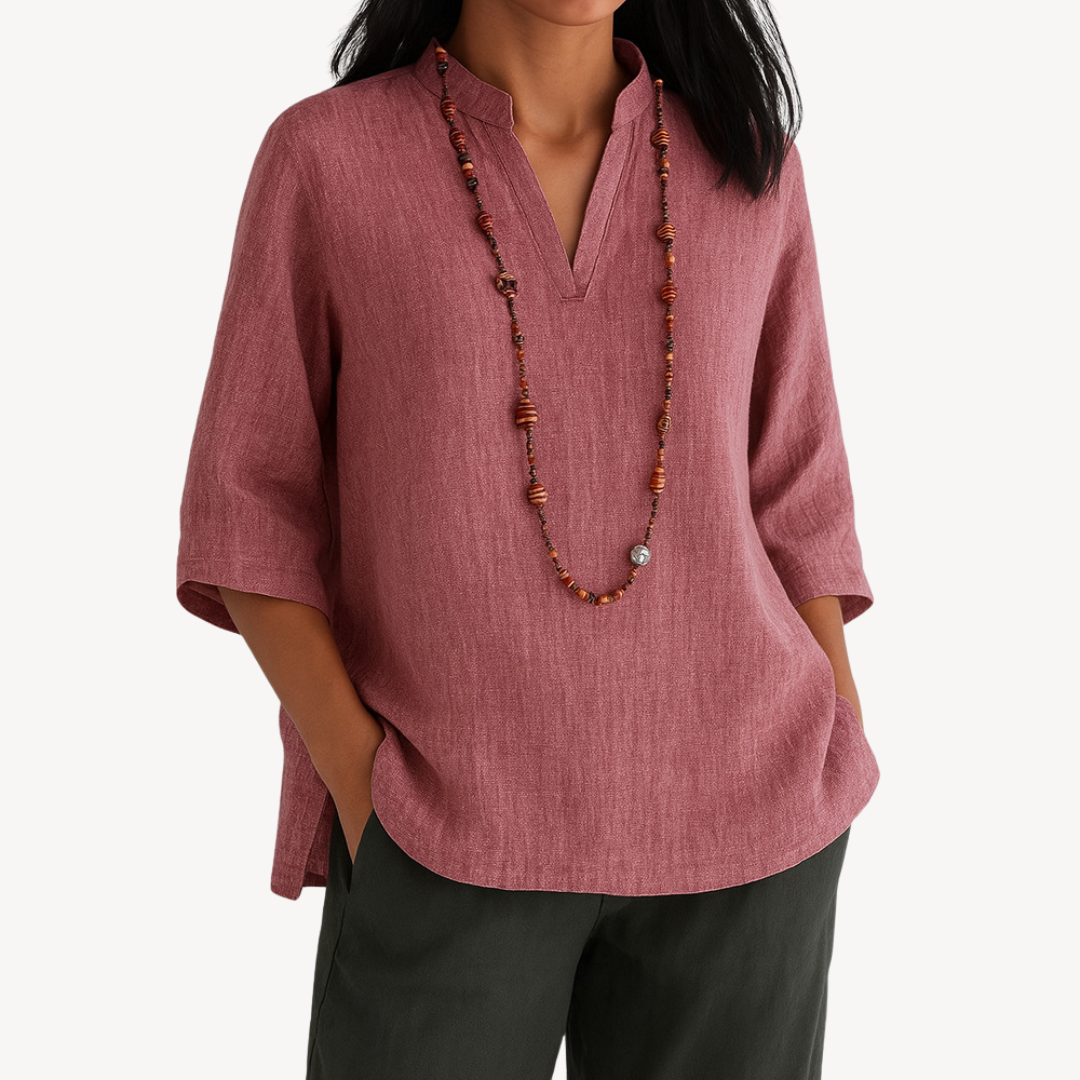 Blusa donna a maniche 3/4 con scollo a V, stile casual-elegante. Tunica primaverile/estiva per moda donna.