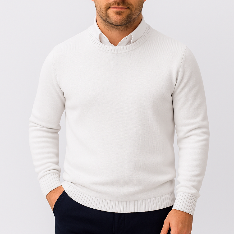 Look a strati autunno inverno: maglione uomo girocollo slim fit grigio per un'eleganza casual.