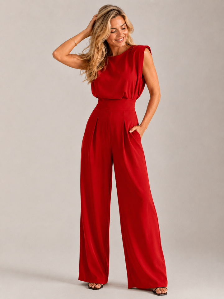 Tuta da donna fluida, elegante e moderna, outfit completo per moda femminile, ideale per look estivi.
