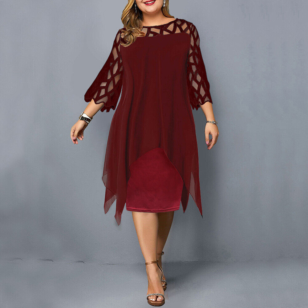 Abito elegante nero taglie forti con pizzo, ideale per occasioni formali e look sofisticati.