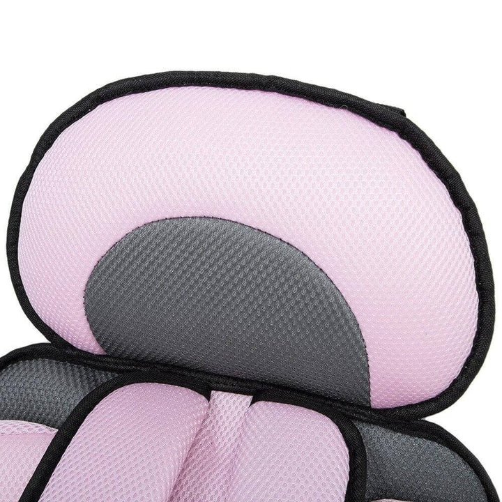 Seggiolino auto viaggio bambini, protezione laterale avanzata e regolazione facile.