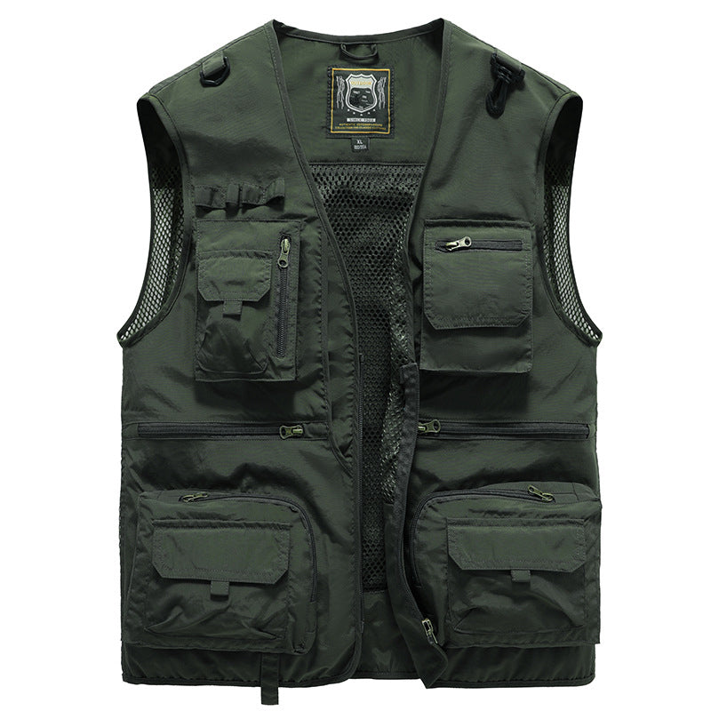 Gilet da pesca uomo multitasche, leggero e traspirante, essenziale per la tua attrezzatura estiva.