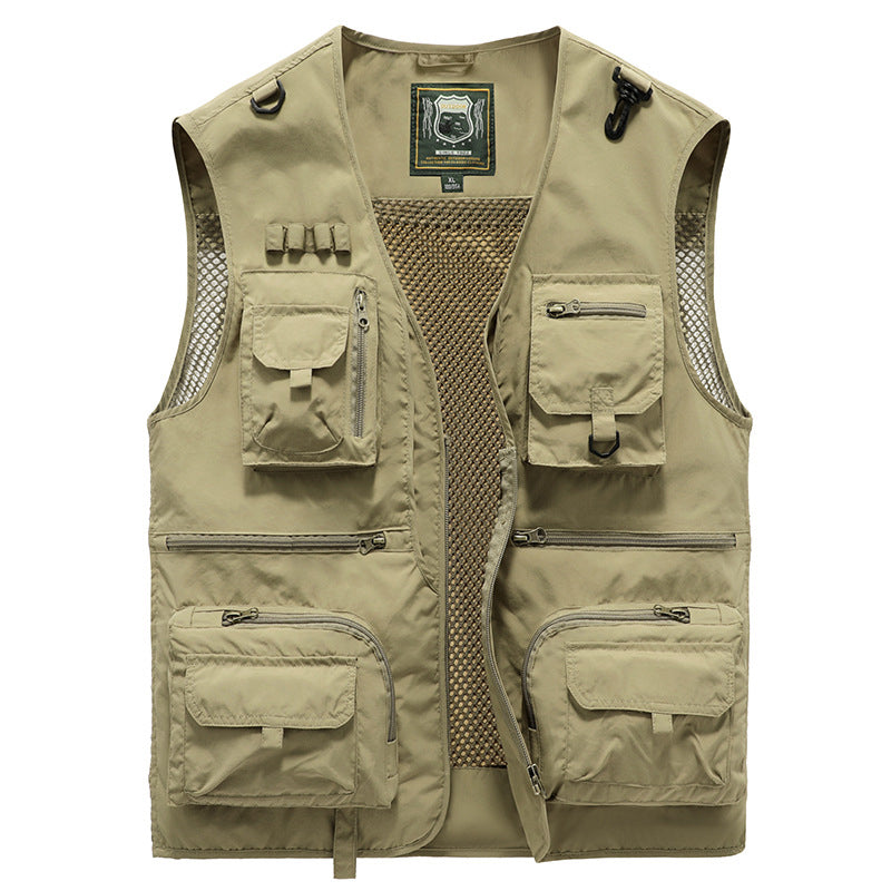 Gilet da viaggio uomo estivo, leggero e comodo con tasche capienti per ogni necessità.