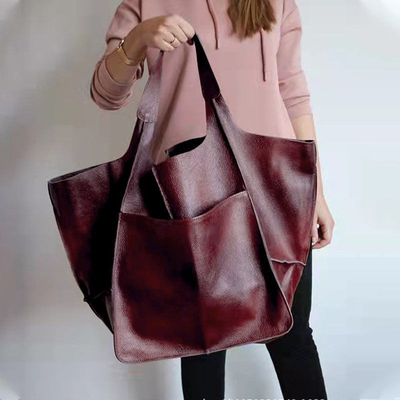 Borsa a tracolla vintage da donna, robusta ed elegante, pensata per durare nel tempo.