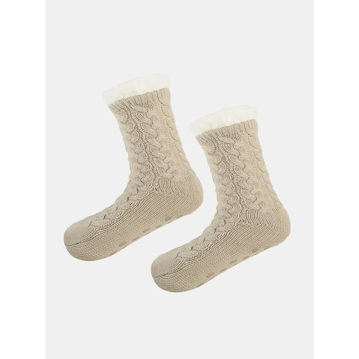 Calze antiscivolo unisex con grip per prevenire cadute, ideali per casa e ospedale.