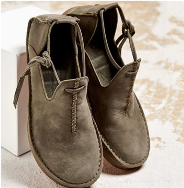 Scarpe basse donna in vera pelle, super comode ed eleganti, perfette per ogni occasione quotidiana.