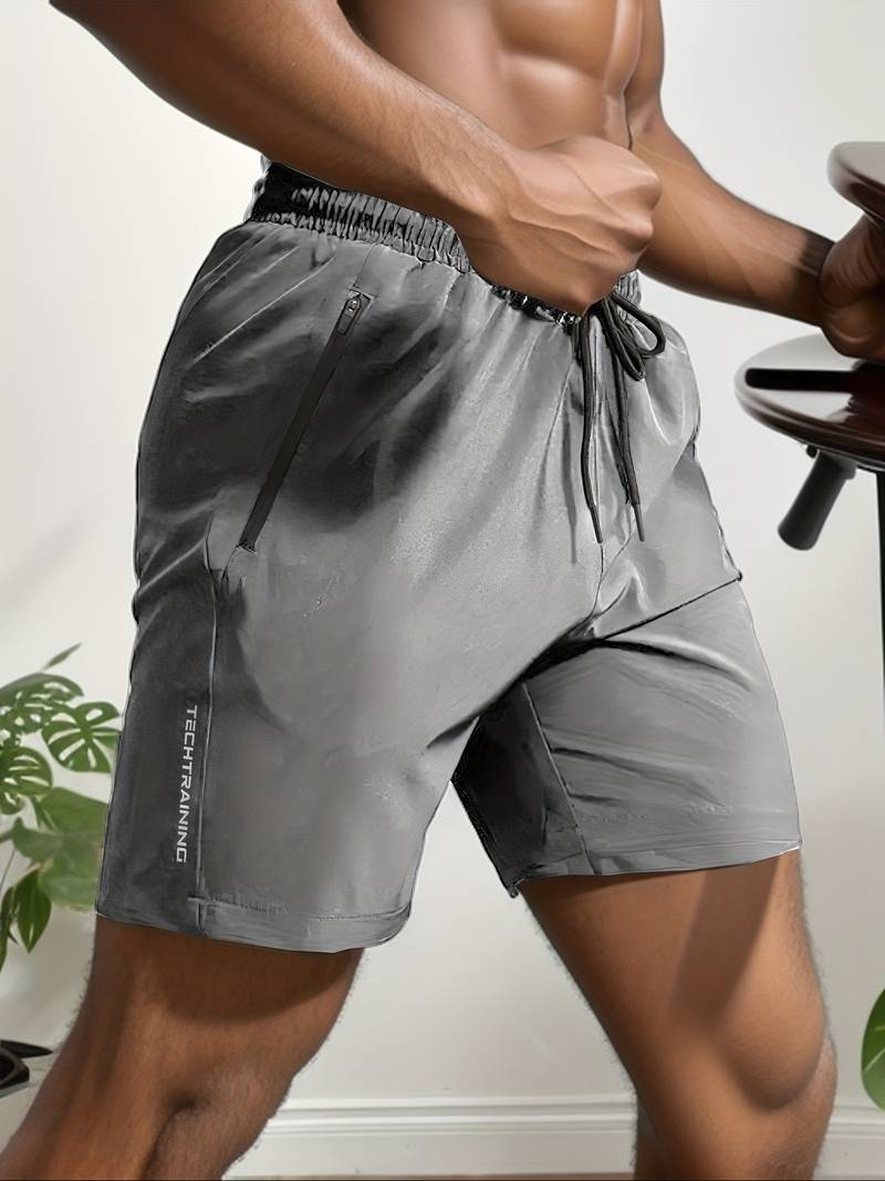 Pantaloncini da uomo versatili per fitness, sport e tempo libero. Comodi, leggeri e con asciugatura rapida.