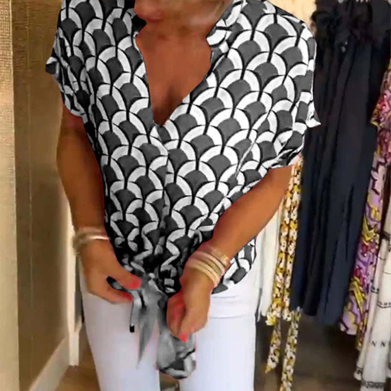 Top donna casual scollo a V, stampa vivace. Ideale per moda estiva, comfort quotidiano primavera/estate.