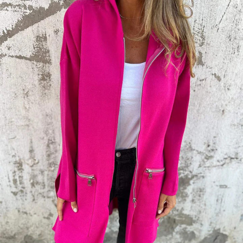Giacca rossa casual da donna con cerniera, maniche lunghe. Stile moderno per moda versatile ogni giorno.
