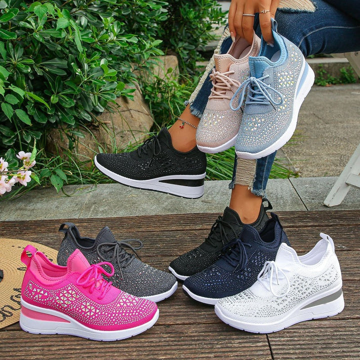 Sneakers donna alla moda con brillanti strass e design confortevole, perfette per ogni giorno.