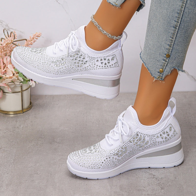 Scarpe donna quotidiane con supporto plantare, strass e design ortopedico.