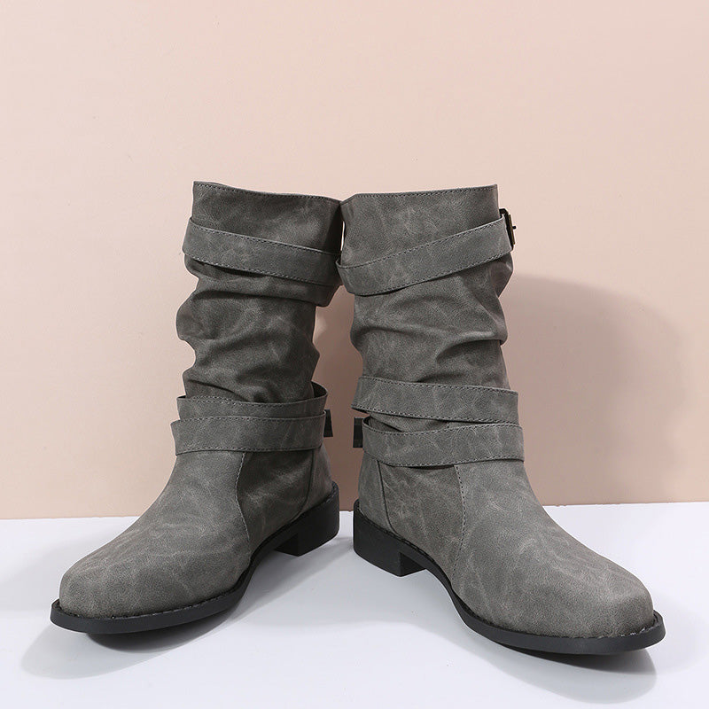 Stivaletti neri donna autunnali con fibbia. Design moderno, tacco basso e suola antiscivolo per sicurezza.