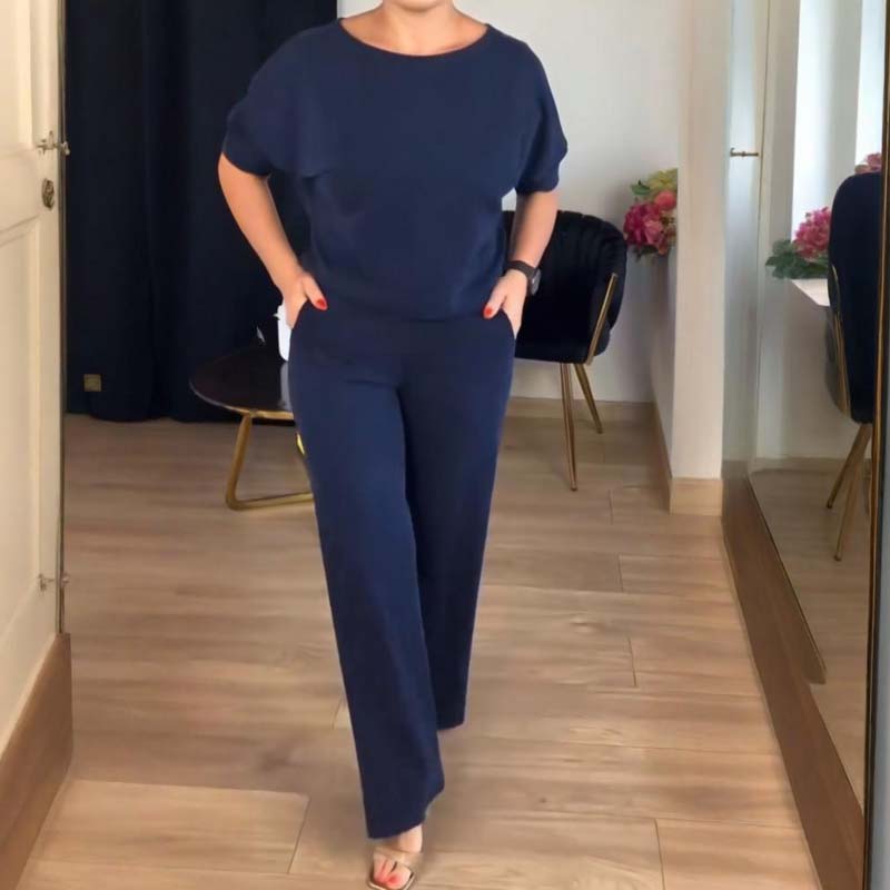 Completo donna elegante e confortevole: cardigan lungo, top e pantaloni larghi per un look versatile.