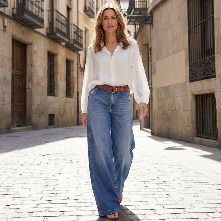 Jeans donna blu vita alta gamba larga effetto vintage, stile casual e confortevole.