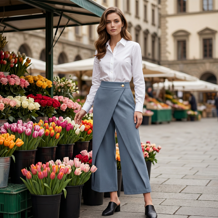 Pantaloni culotte neri donna, tessuto leggero in poliestere, perfetti per un look chic e comodo estivo.