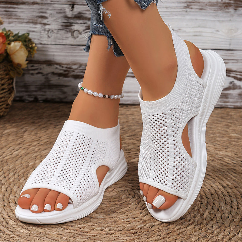 Sandali estivi donna, scarpe aperte comode e leggere per la moda mare.